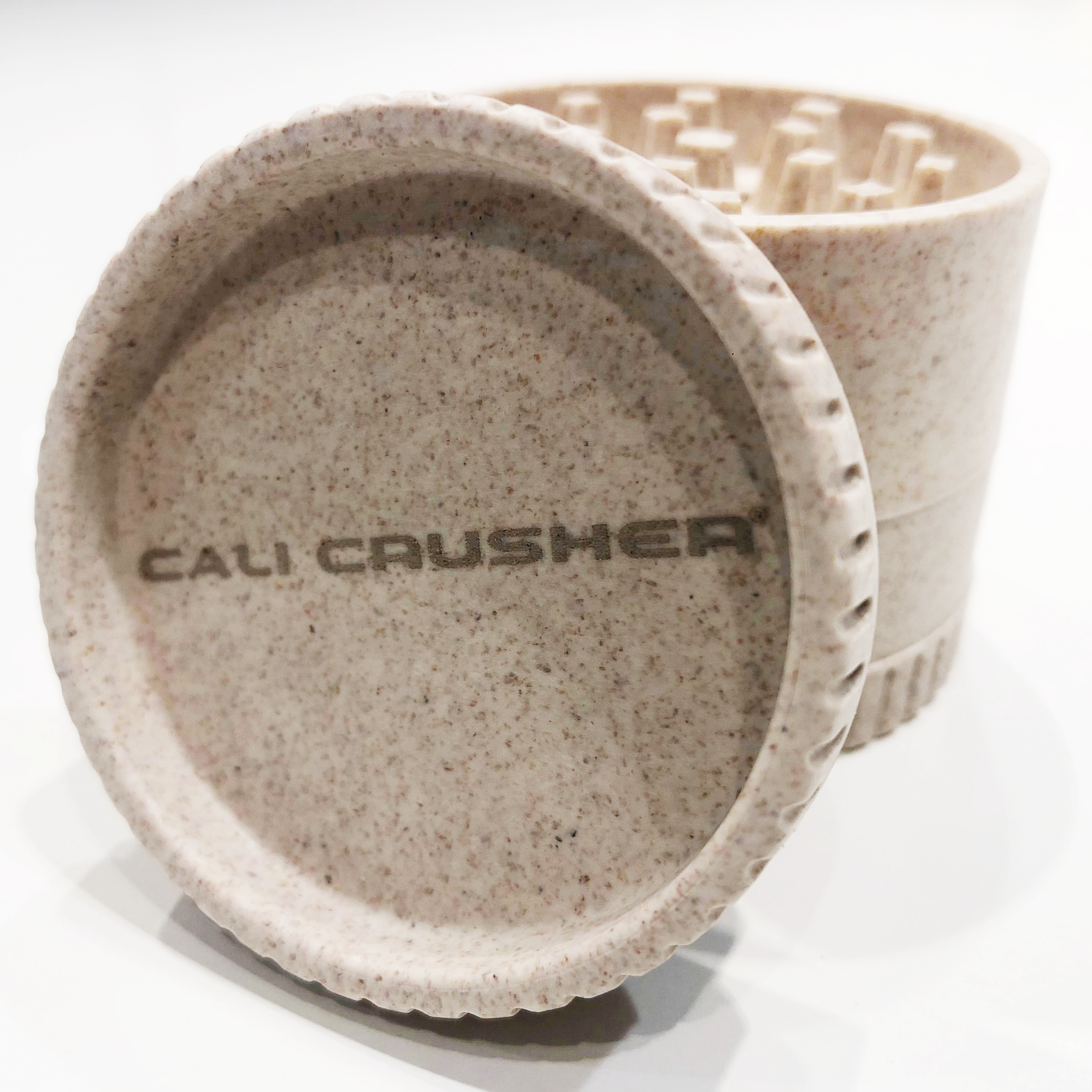 CALI HEMP GRINDER | 4 Piece | Box of 16